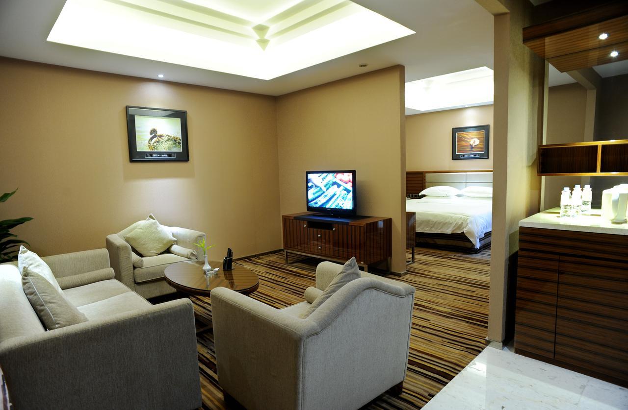Jiangxi Seven Star Shang Wu Hotel Наньчан Экстерьер фото